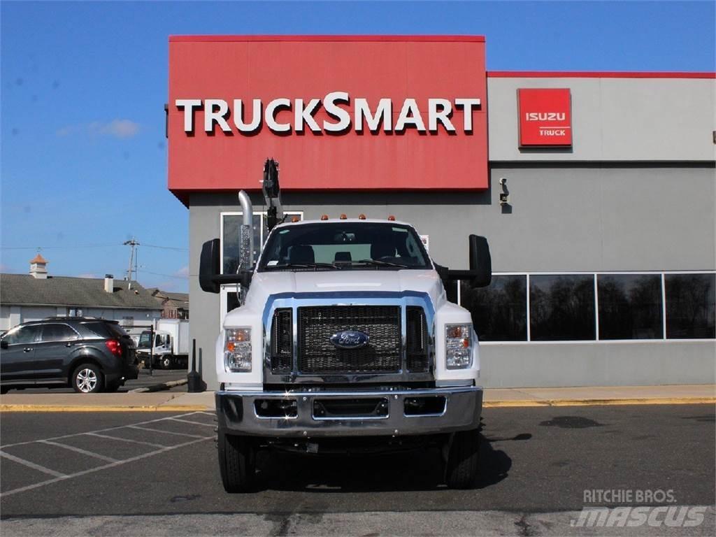 Ford F750 Boom / Crane / Bucket Trucks