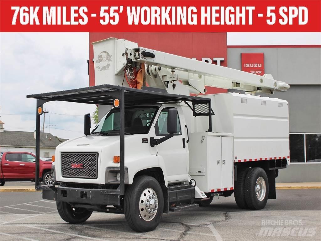 GMC 7500 Wood Chippers