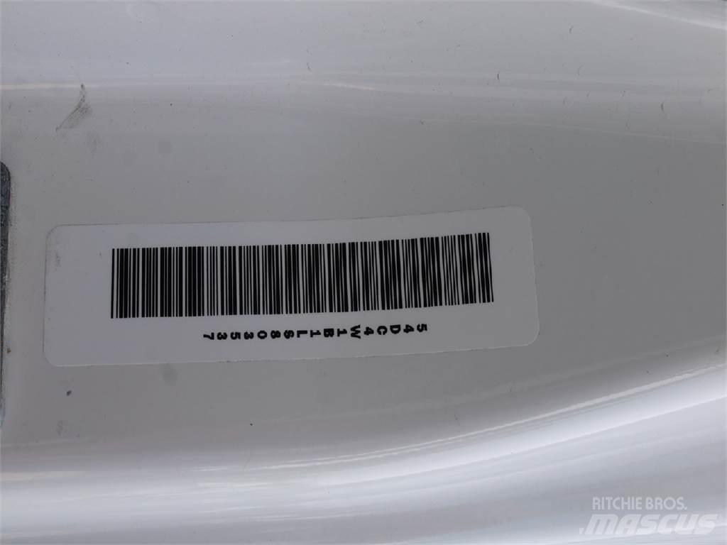 Isuzu NPR-HD Panel vans