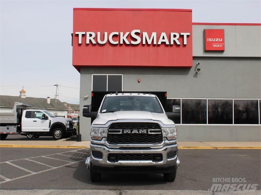 RAM 3500 Flatbed Trucks