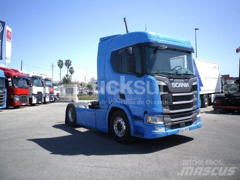 Scania R450 Conventional Trucks / Tractor Trucks