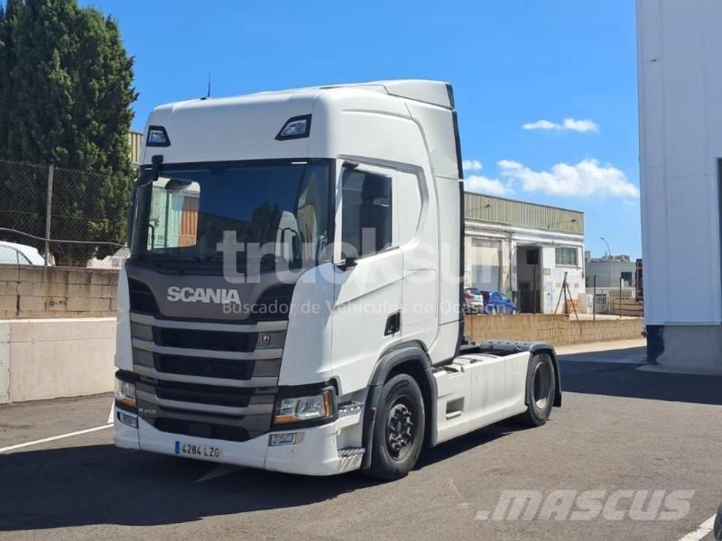 Scania R450 Conventional Trucks / Tractor Trucks