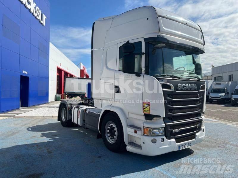 Scania R520 Conventional Trucks / Tractor Trucks