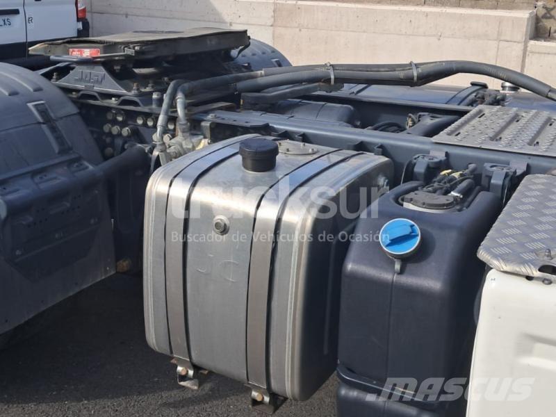 Scania R580 Conventional Trucks / Tractor Trucks