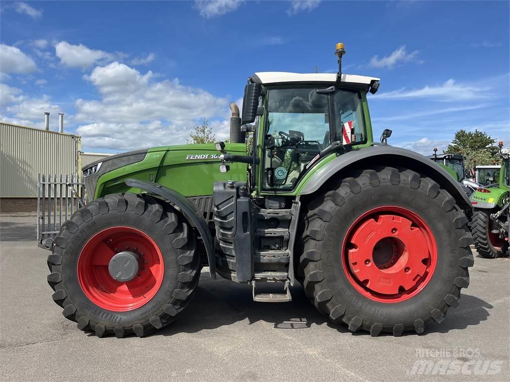 Fendt 1050 Tractors