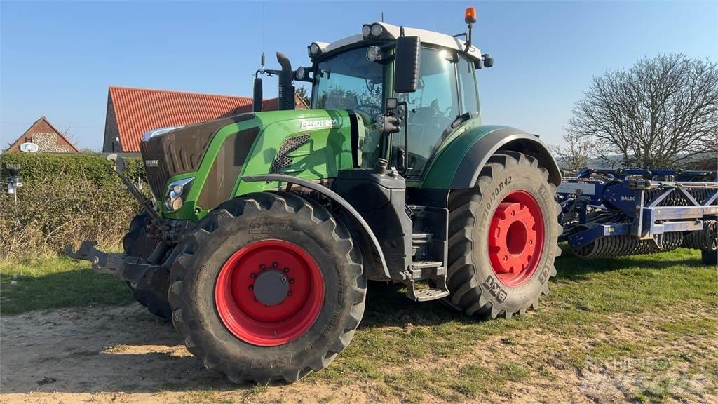 Fendt 828 S4 Tractors