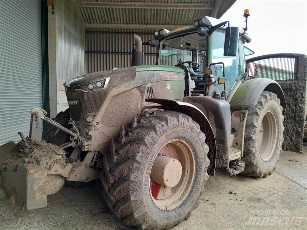 Fendt 933 F Tractors