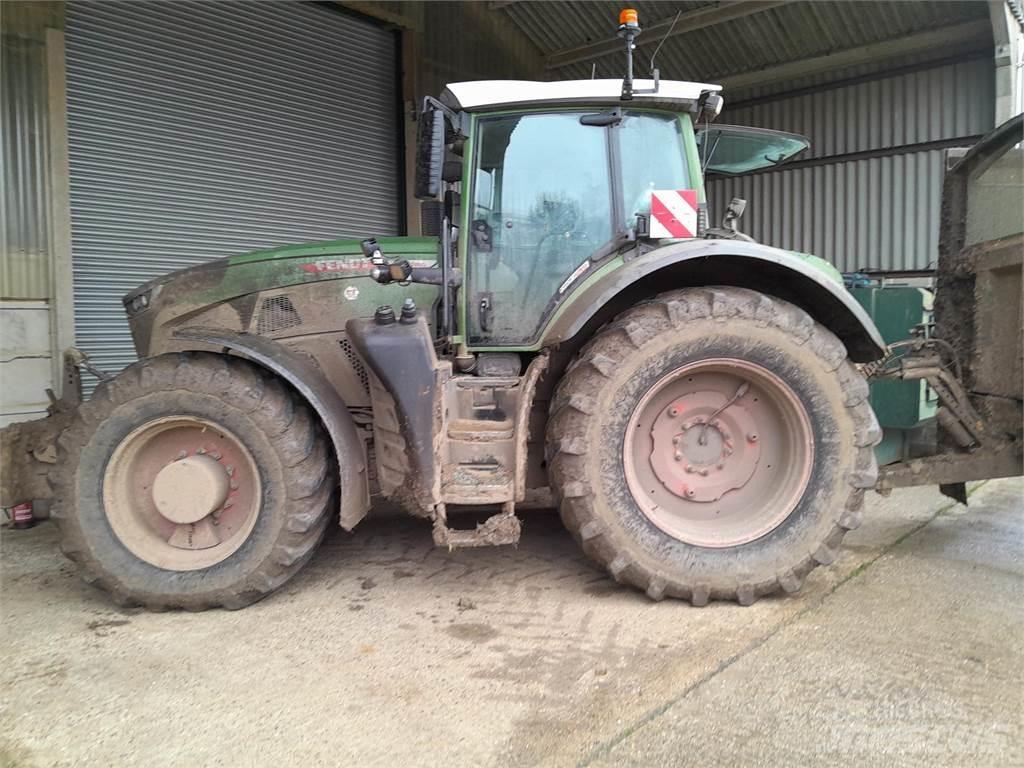 Fendt 933 F Tractors