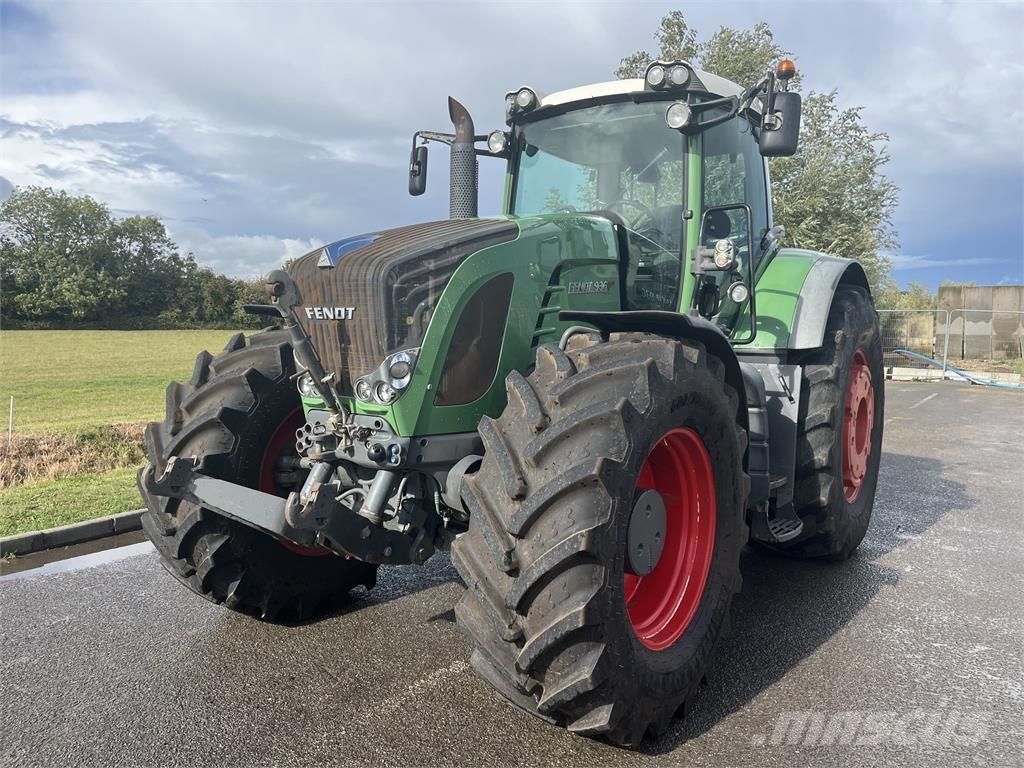Fendt 936 PROFI Tractors