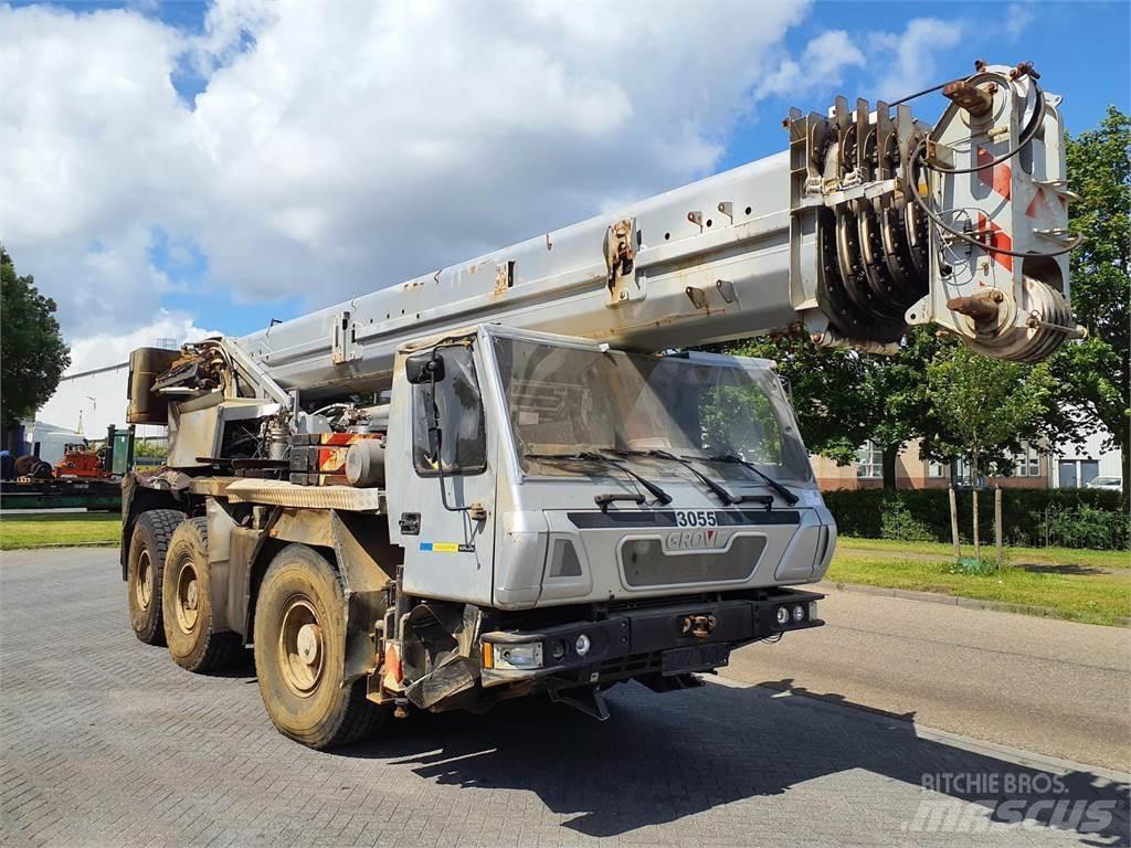 Grove GMK 3055 Mobile and all terrain cranes