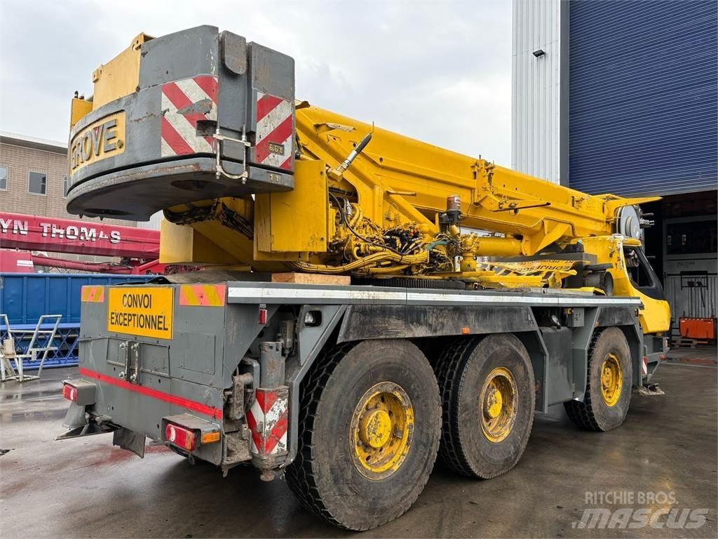 Grove GMK 3055 Mobile and all terrain cranes