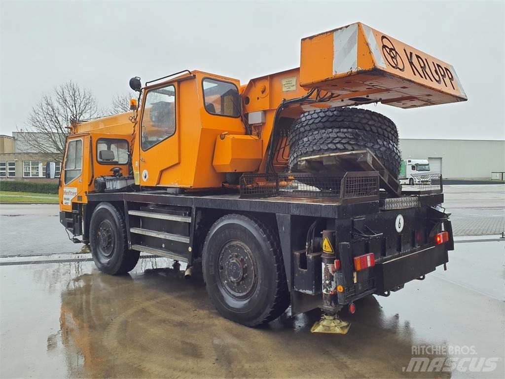 Krupp 25 GMT/AT Mobile and all terrain cranes