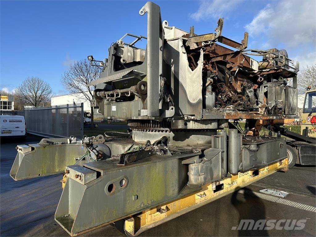 Liebherr LR 1160 Mobile and all terrain cranes
