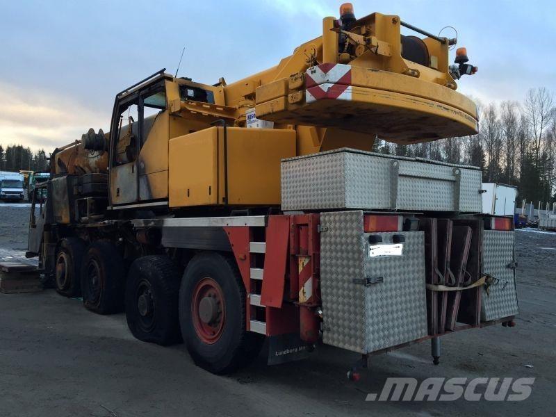Liebherr LTM 1060-2 Mobile and all terrain cranes
