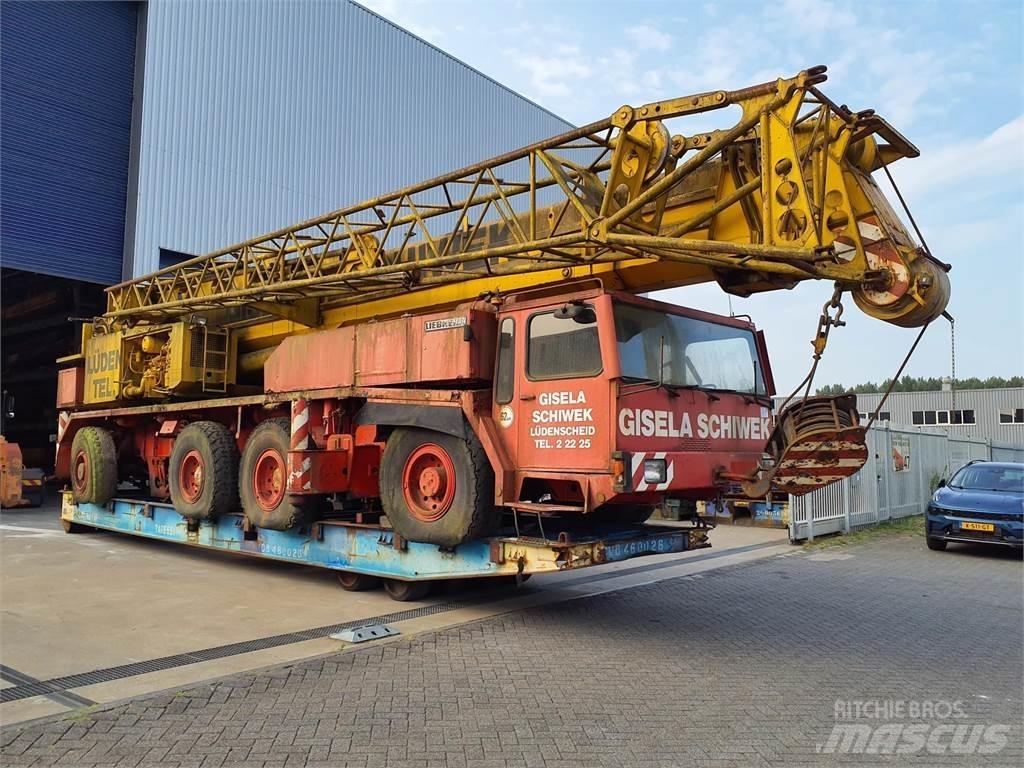 Liebherr LTM 1100 Mobile and all terrain cranes