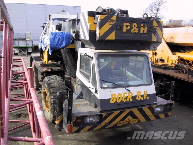P&H S35 for parts Mobile and all terrain cranes