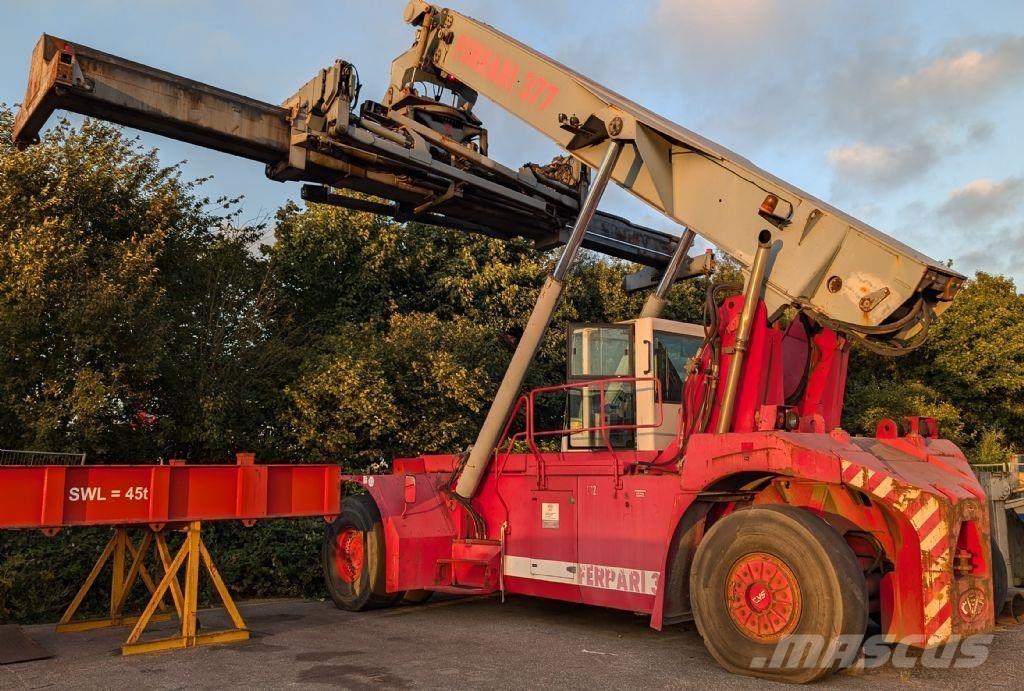 CVS Ferrari F377.5 PB Reach Stackers