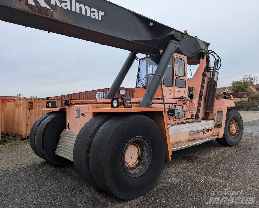 Kalmar DC4560RC4 Reach Stackers