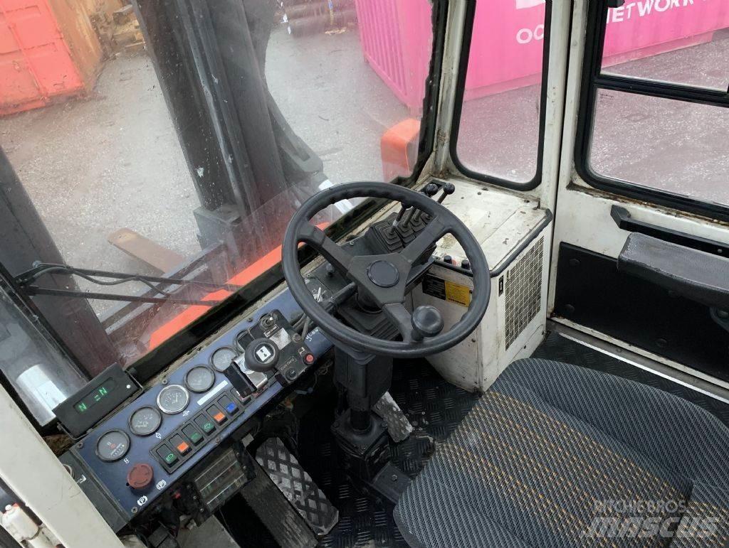 Svetruck 13,6-120-32 Diesel Forklifts
