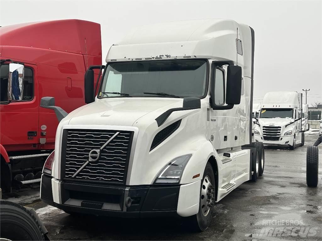 Volvo VNL760 Conventional Trucks / Tractor Trucks