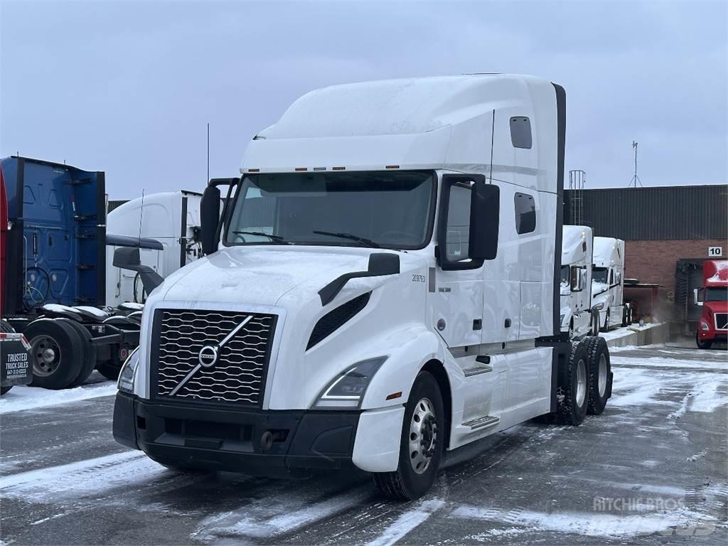 Volvo VNL760 Conventional Trucks / Tractor Trucks