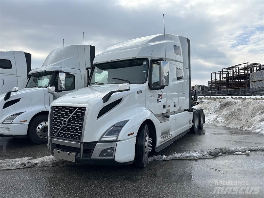 Volvo VNL760 Conventional Trucks / Tractor Trucks