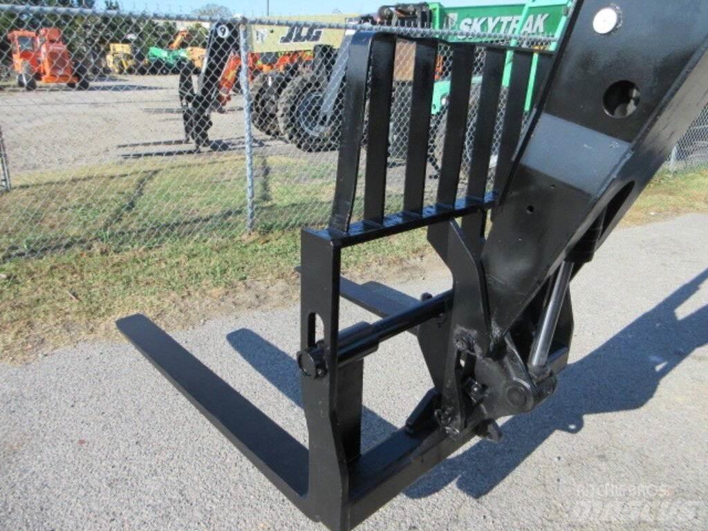 JLG G6-42A Other