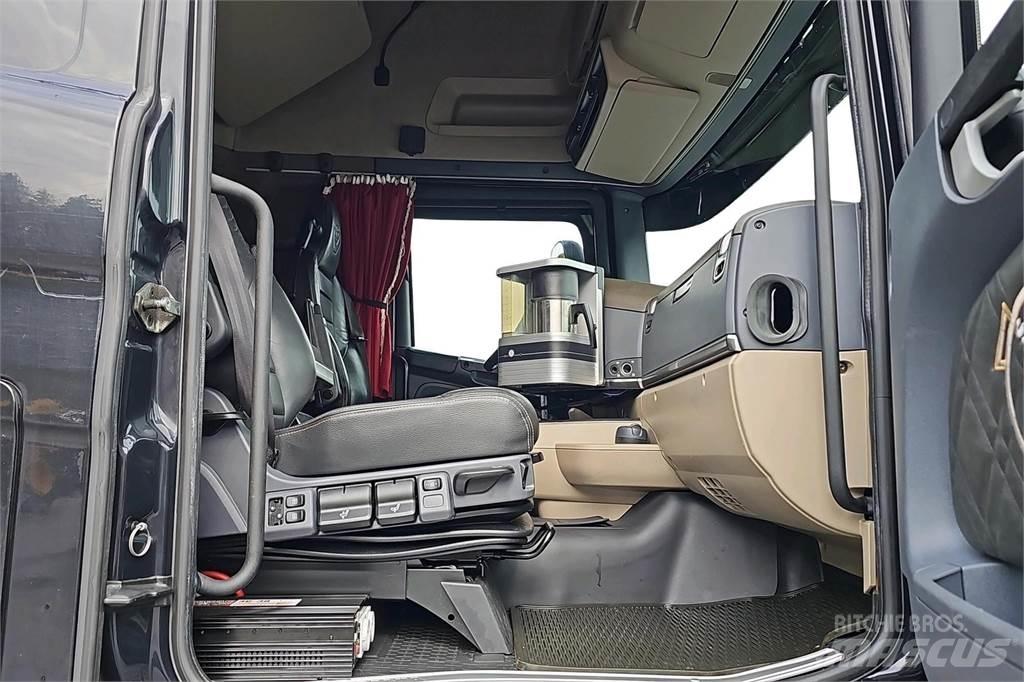 Scania R580 Box trucks