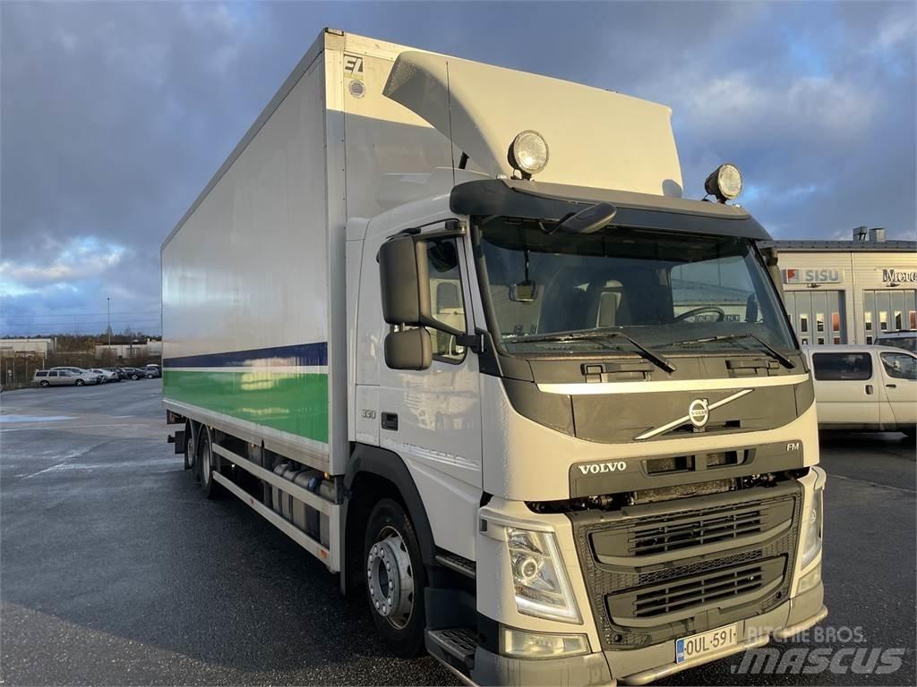 Volvo FM 330 Reefer Trucks