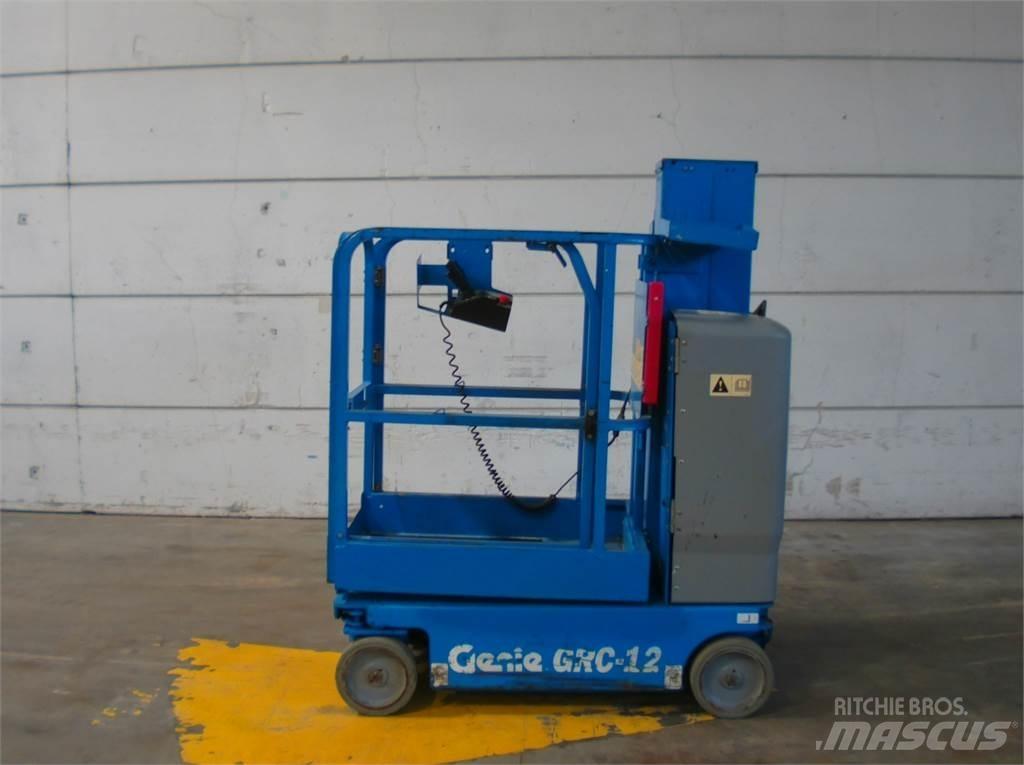 Genie GRC12 Vertical mast lifts