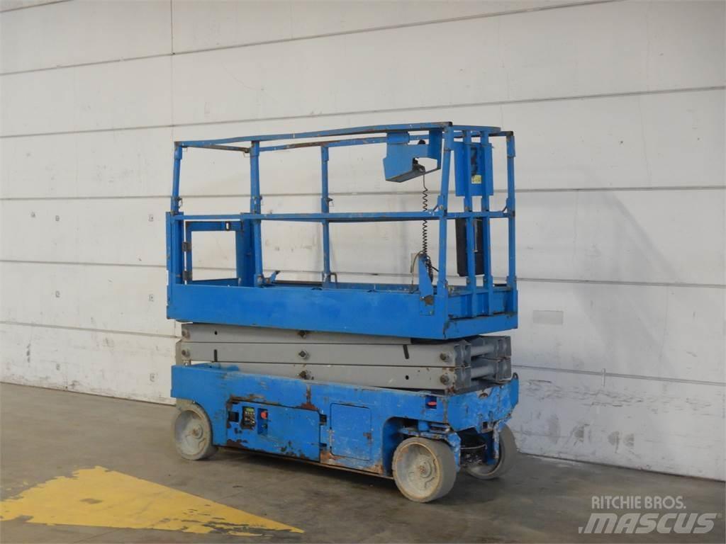 Genie GS2032 Scissor Lifts