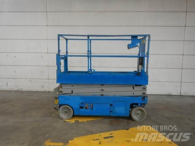 Genie GS2032 Scissor Lifts