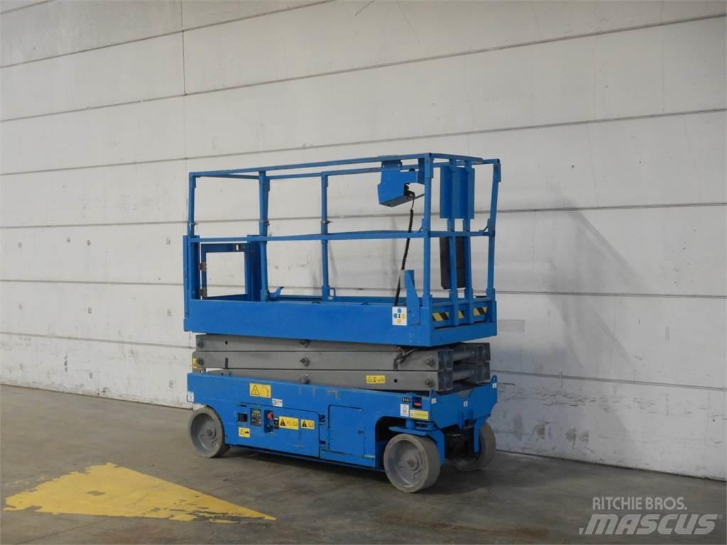 Genie GS2032 Scissor Lifts