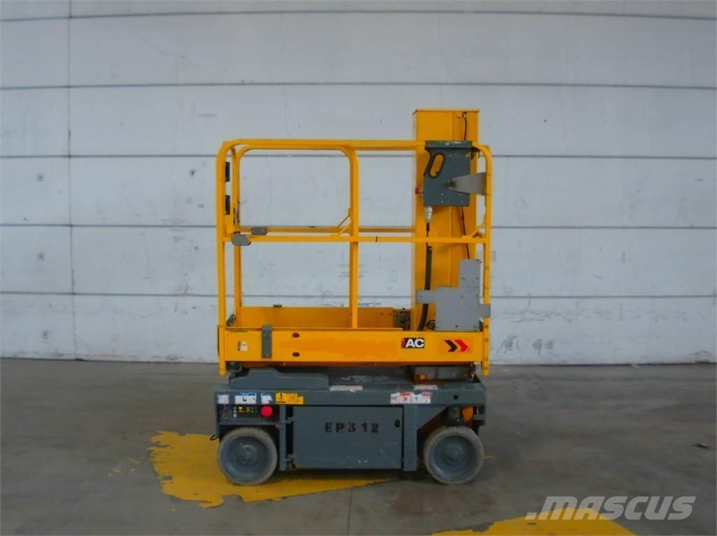 Haulotte STAR8S Vertical mast lifts