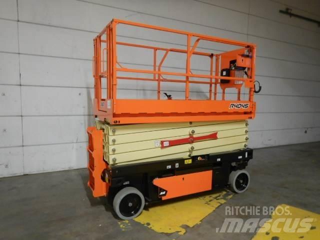 JLG R4045 Scissor Lifts