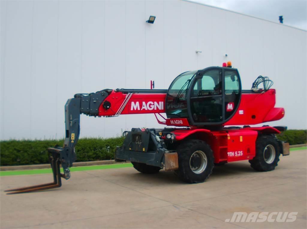 Magni 5.25 SH Telescopic Handlers