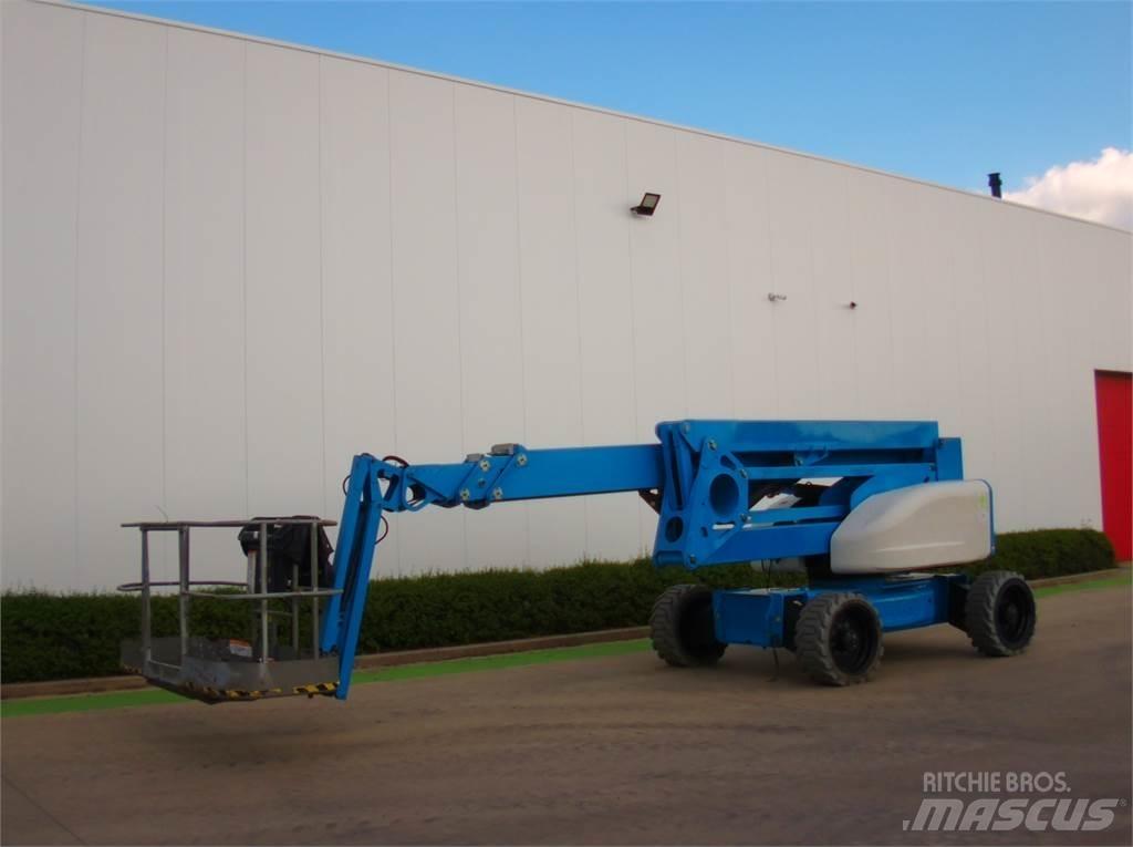 Niftylift HR28 Articulated boom lifts