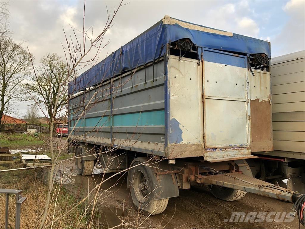 Dapa  Curtain Side Trailers