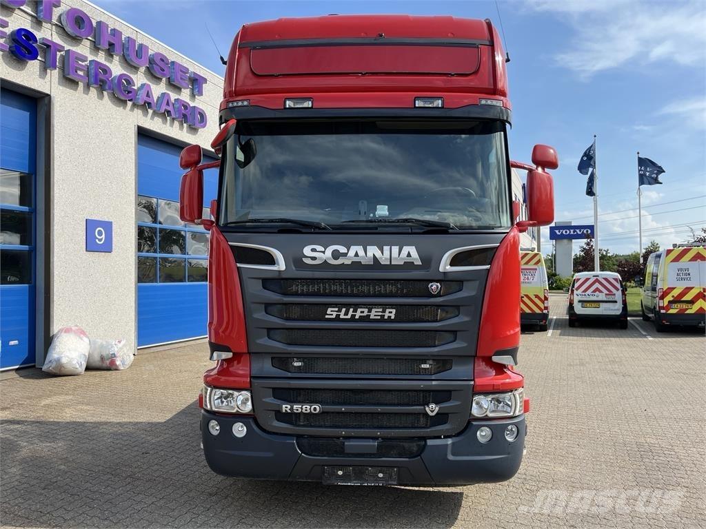 Scania R580 Conventional Trucks / Tractor Trucks
