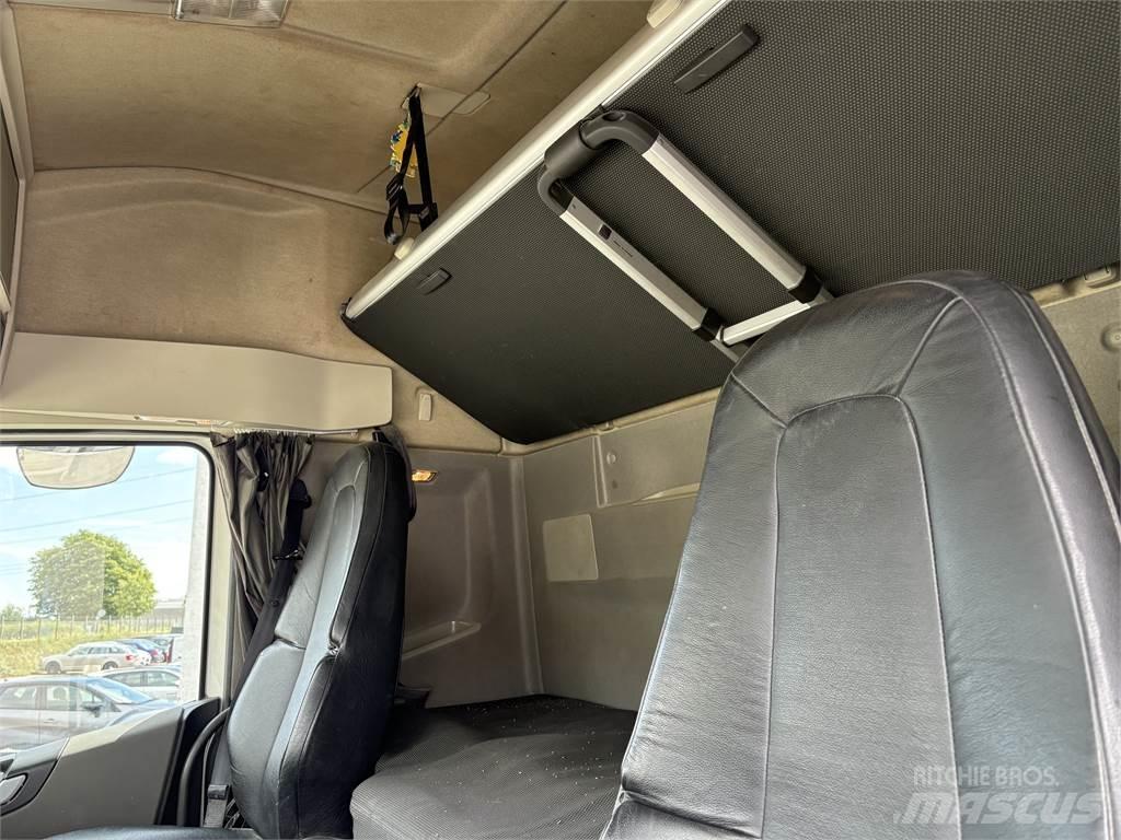 Volvo FH460 Conventional Trucks / Tractor Trucks