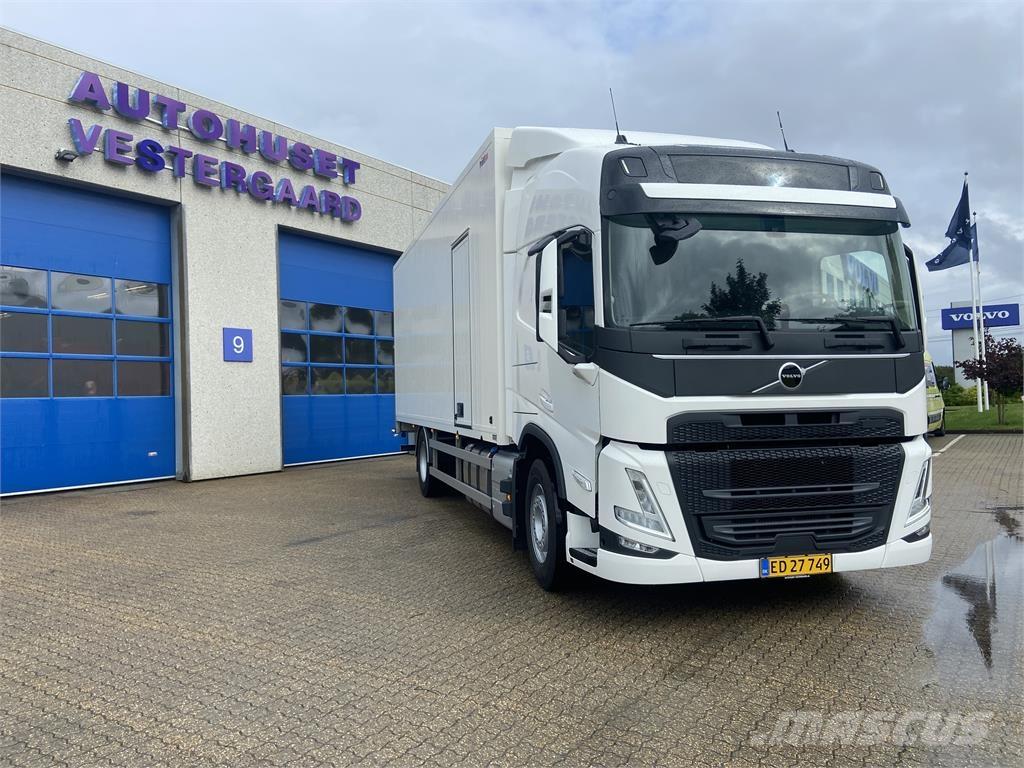 Volvo FM 330 4X2 Other Trucks