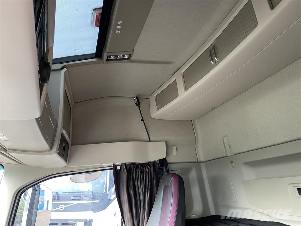 Volvo FM 330 4X2 Other Trucks