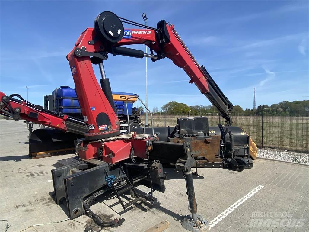 Volvo FM 8x4 500 Boom / Crane / Bucket Trucks