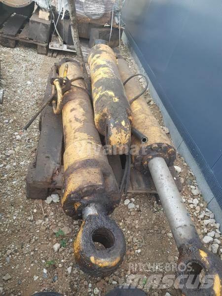 Liebherr A914 Other