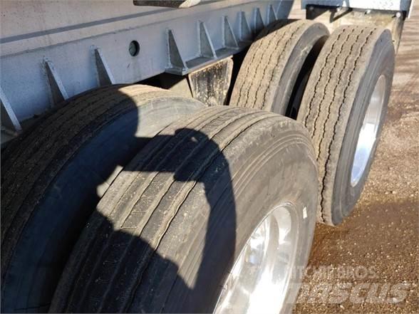 Mate  Dump Trailers