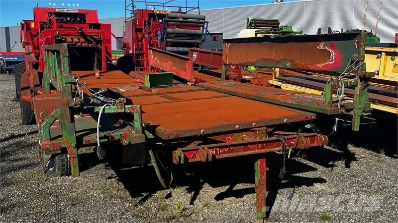  - - - Ballevogn Bale Trailers