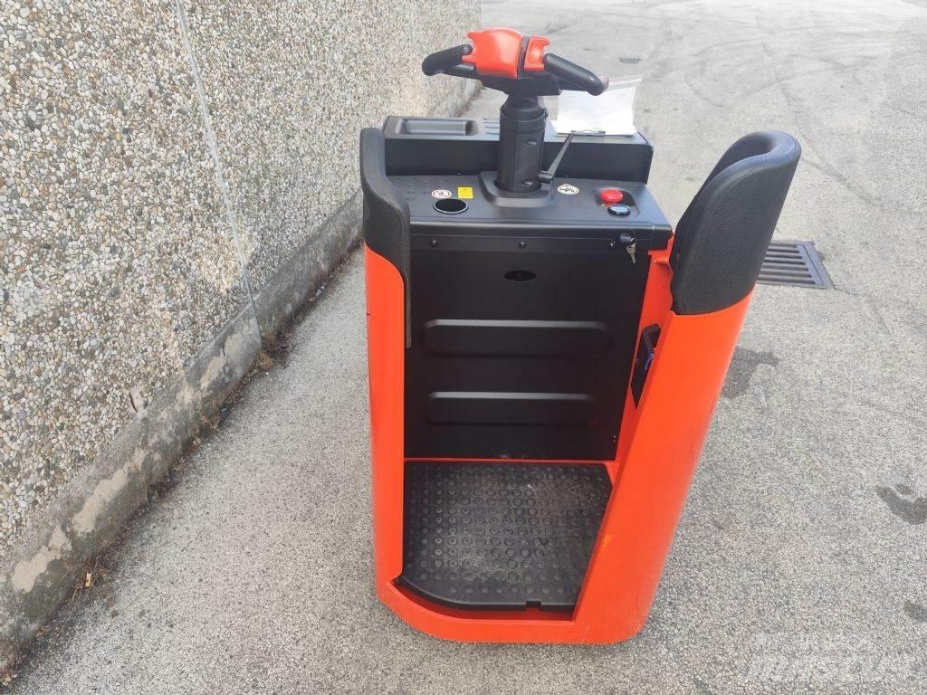 EP KPL201 Self Propelled Stackers