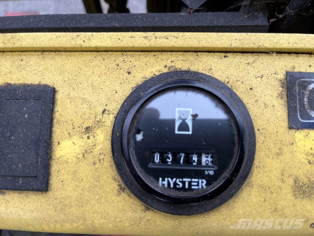 Hyster A1.00XL Electric Forklifts