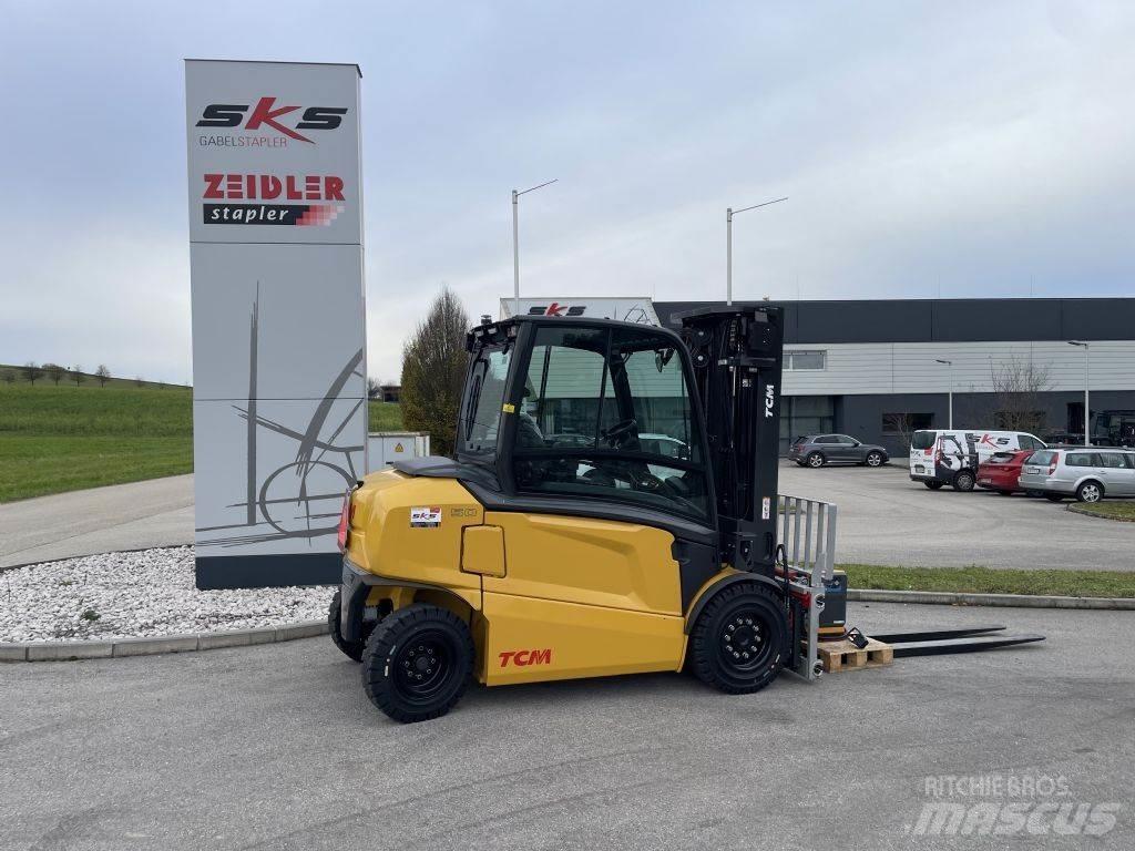 TCM FHB50-E1 Electric Forklifts