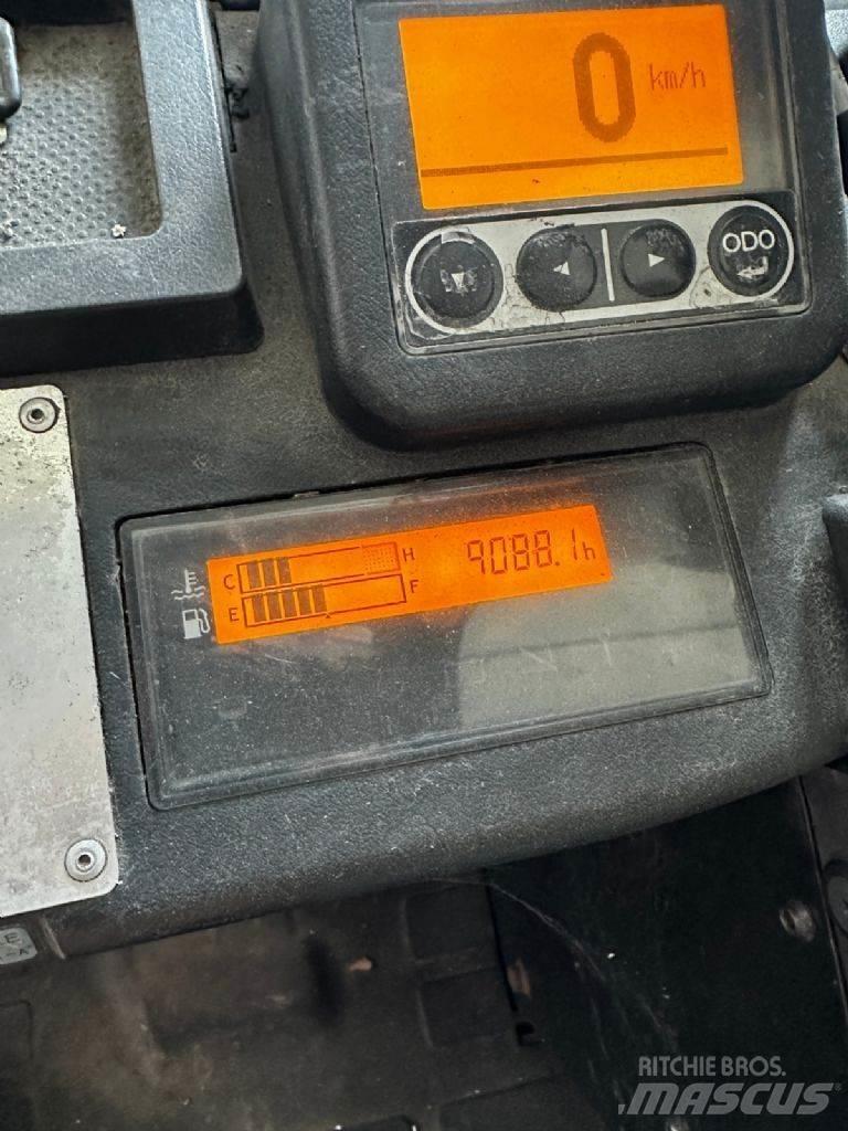 Toyota 06-8FD30F Diesel Forklifts
